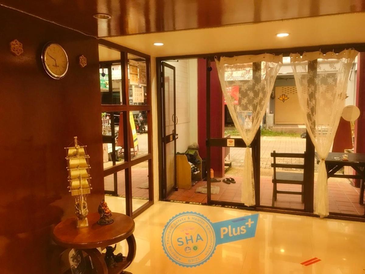 Hotel Le Tanjong House Patong Exterior foto